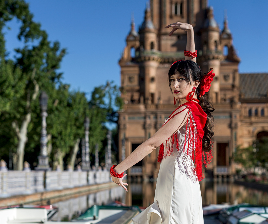 Ambiance festive inspirée de la Feria de Abril lors d’un séjour organisé en Espagne sur la Costa Brava.