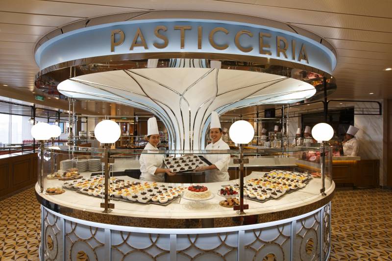 Résevez pour votre CE un croisière au bord du COSTA SMERALADA avec SARLIN GROUPES ET VOYAGES