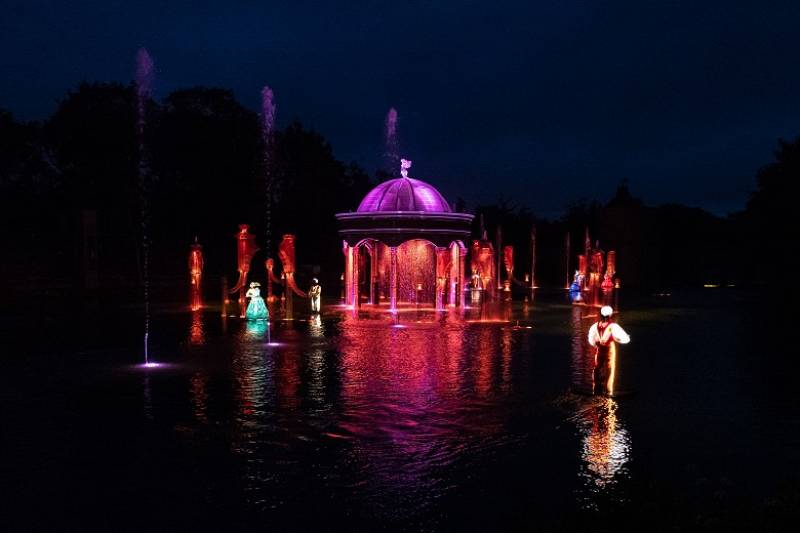 Profitez de la beauté du spectacle des Noces de Feu au Puy du Fou avec prix attractif pour votre CE