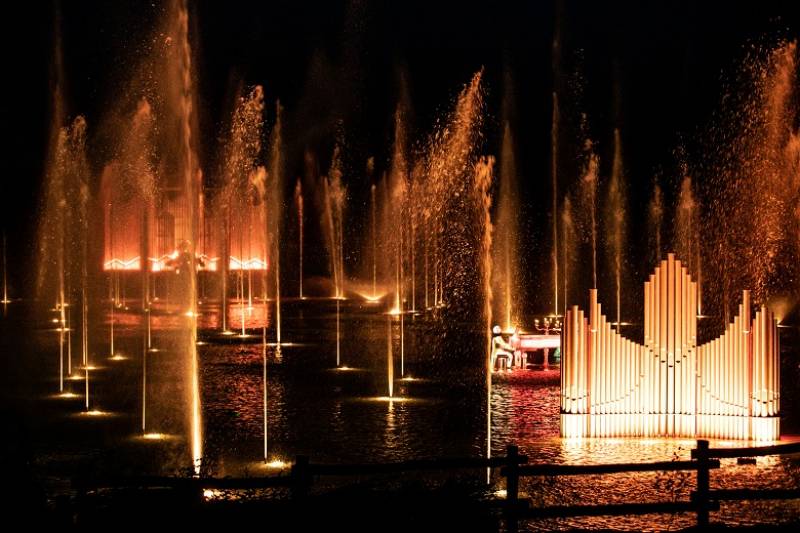 LE PUY DU FOU en groupe constitué, au départ de TOULON et ses alentours