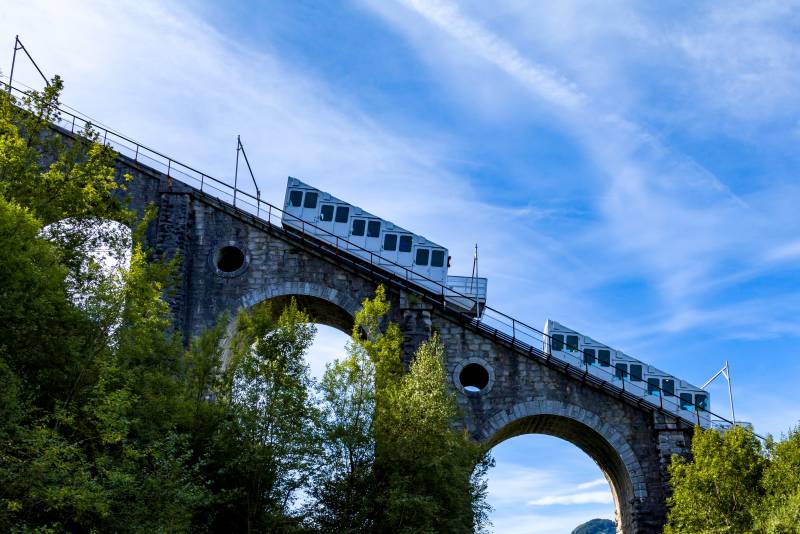 Pic du Jer funiculaires arcades HD 2015 © P. Vincent-OT Lourdes