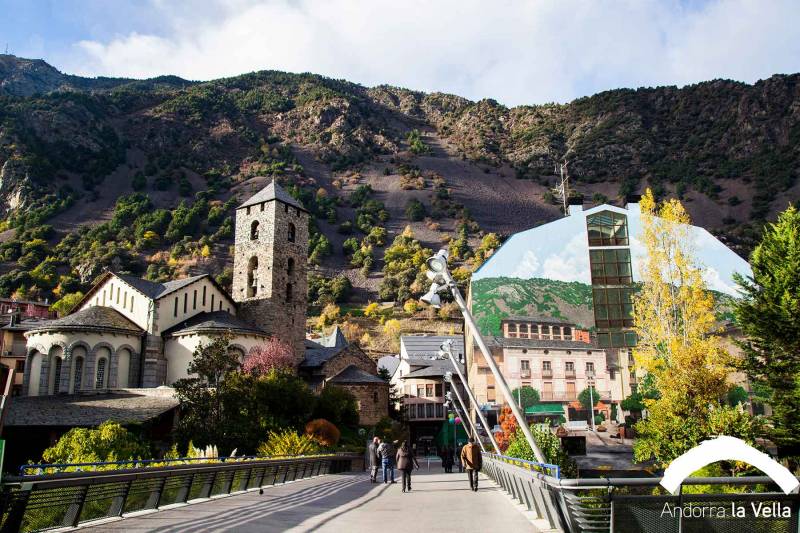 Partir pour Andorre pour un weekend shopping et de détente au départ de votre ville dans les Alpes de Haute Provence ou les Hautes Alpes