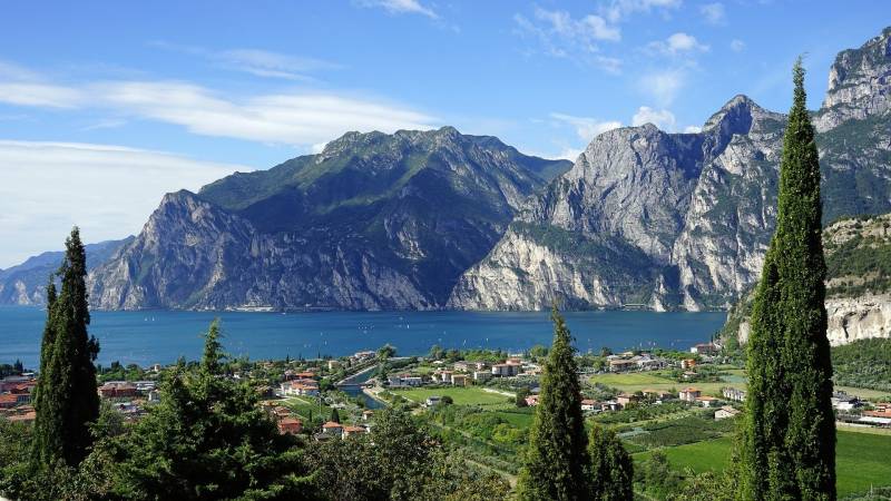 Se rendre au Lac de Garde au départ de votre ville, avec votre groupe