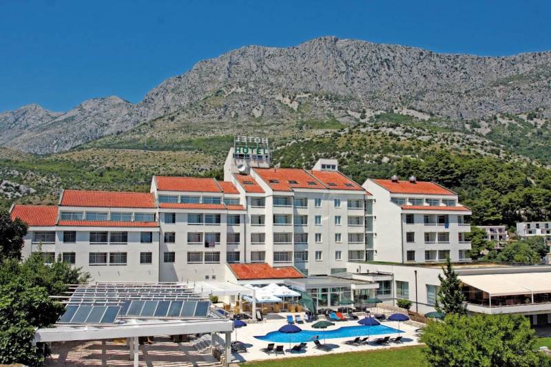 Hébergement Drvenik - CROATIE Hôtel Club Quercus 4**** (NL)
