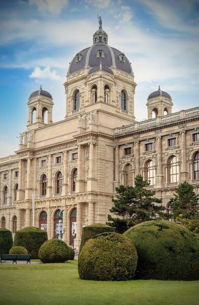 Vienne City Trip : hébergement + vols + transferts + visite guidée + pass transport 72h au départ de Marseille