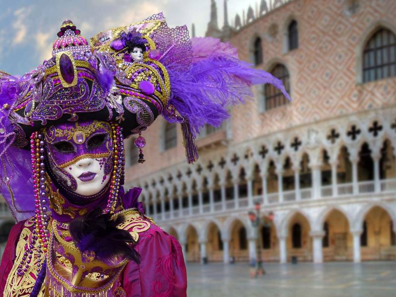 Se rendre au carnaval de Venise au départ des Hautes Alpes