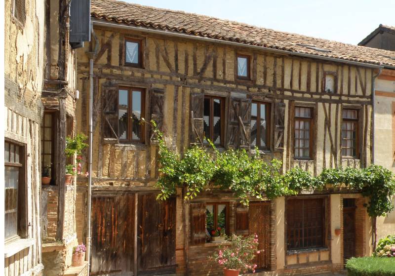 Se rendre à Samatan dans le Gers et au marché au gras au départ de Gap ou Barcelonnette