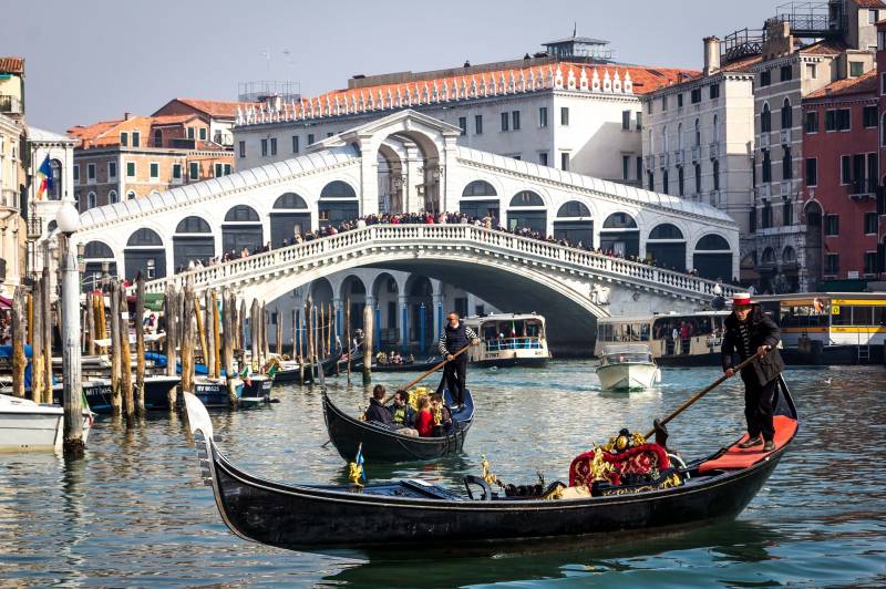 Se rendre au carnaval de Venise au départ de Gap ou Tallard